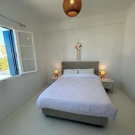 Selini Khora
