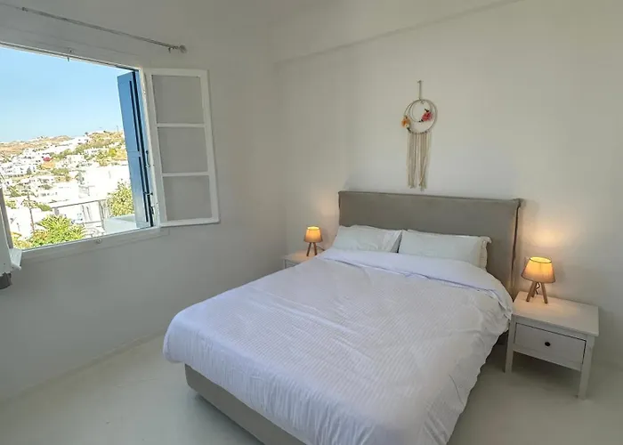 Selini Khora * Mykonos Town